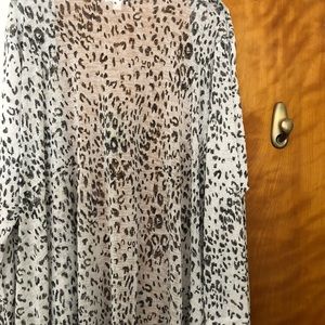 Lularoe Noir /Snow Leopard Print Sarah  3XL NWT